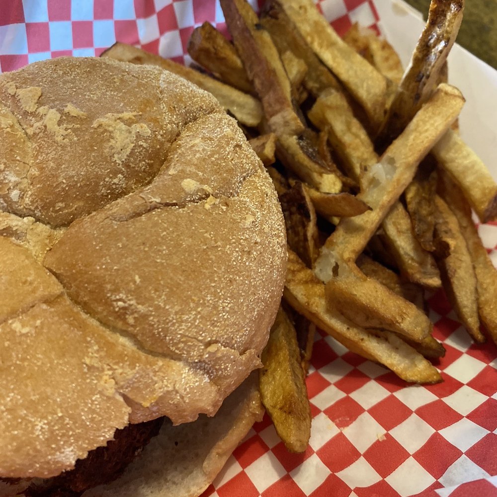 Hammerheads On the Beach - Crab cake sandwich - Burgers Near Me - Ocean City, Maryland