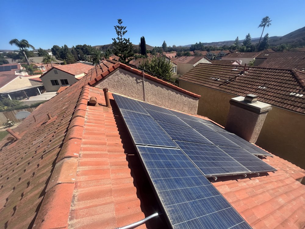 Slide of Quiroz And Sons Roofing