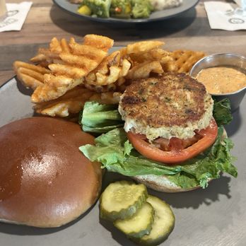 Shem Creek Crab House - crab cake sandwich - Seafood Near Me - Mount Pleasant, South Carolina Shem Creek Crab House - crab cake sandwich - Seafood Near Me - Mount Pleasant, South Carolina