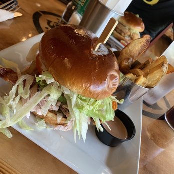 Porter's - Turkey bacon avocado - Salad Near Me - Springdale, Utah