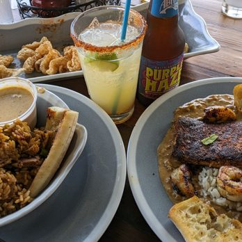 Mudbugs Cajun Kitchen - Cajun/Creole Near Me - Sanibel, Florida