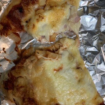 A Pizza Plus - Ham and pineapple pizza - Pizza Near Me - Calgary, Alberta A Pizza Plus - Ham and pineapple pizza - Pizza Near Me - Calgary, Alberta