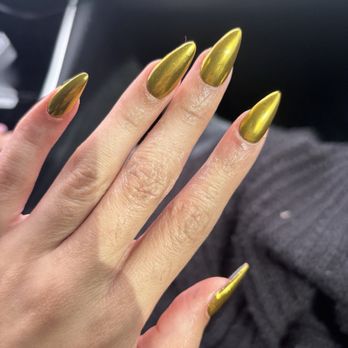 Grandlux Nail Salon - Nail Salons Near Me - Prosper, Texas