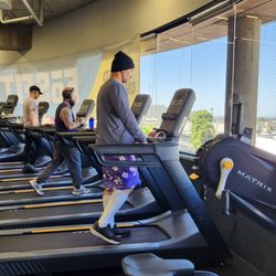 EōS Fitness - Great view when doing cardio!!