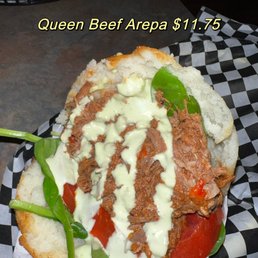 Queen Beef Arepa