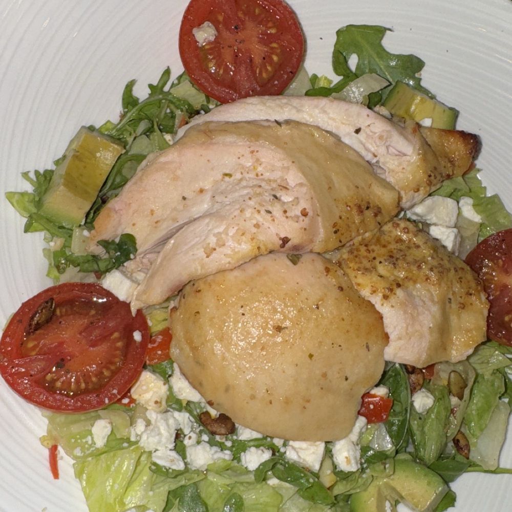 The Chapman - Farmers chicken salad - Lounges Near Me - Winter Park, Florida