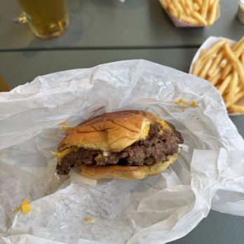 Goon Burger - Goon Burger - Burgers Near Me - Vancouver, Washington