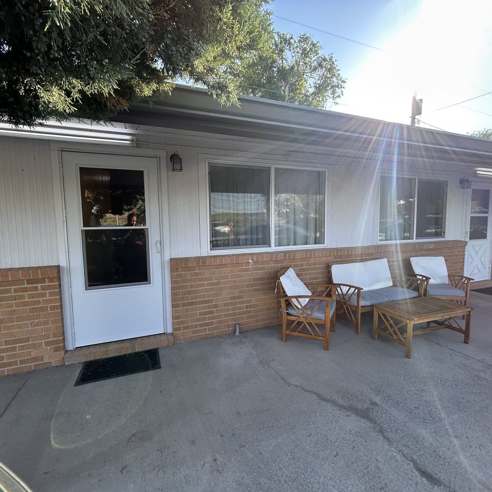 Sage Motel - Hotels Near Me - Newcastle, Wyoming Sage Motel - Hotels Near Me - Newcastle, Wyoming