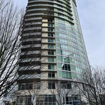 Elements Apartments - Apartment building 26 floors. - Apartments Near Me - Bellevue, Washington Elements Apartments - Apartment building 26 floors. - Apartments Near Me - Bellevue, Washington