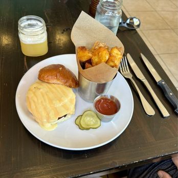 The Spoon Trade - Fried bologna sandwich - New American Near Me - Grover Beach, California