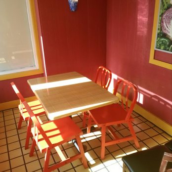 Hi BBQ Teriyaki - Dining nook inside - Hawaiian Near Me - La Habra, California