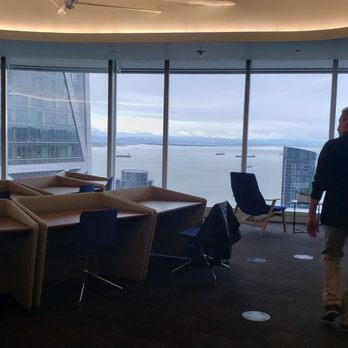 Salesforce Tower - Shared Office Spaces Near Me - San Francisco, California