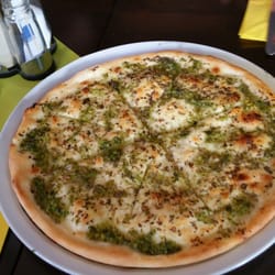 Pizzeria San Remo - Pizza Brot mit Knobi