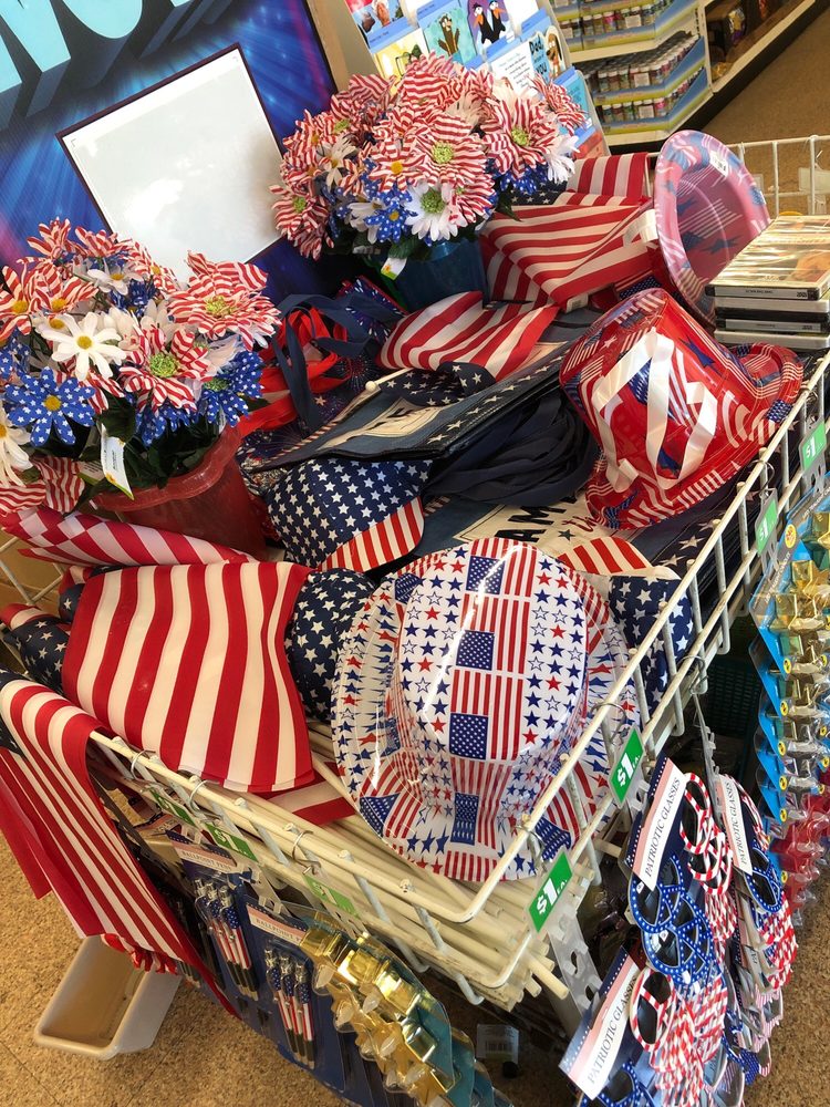 DOLLAR TREE Updated September 2024 10220 W Silver Spring Dr