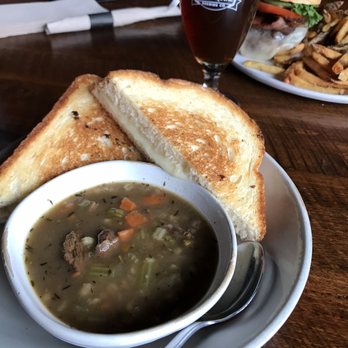 Vibrissa Beer - Grilled cheese and soup - Breweries Near Me - Front Royal, Virginia Vibrissa Beer - Grilled cheese and soup - Breweries Near Me - Front Royal, Virginia