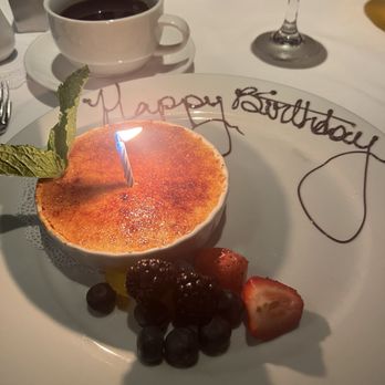 Mastro's Steakhouse - Crème Brûlée - Steakhouses Near Me - Chicago, Illinois Mastro's Steakhouse - Crème Brûlée - Steakhouses Near Me - Chicago, Illinois