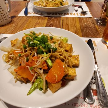 Kinnara Thai - Delicious food. I wish you could smell it - Thai Near Me - Van Nuys, California