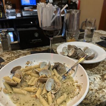 Cafe Toscano - Seriously, this is my go to. Linguine with clam sauce only it's gluten-free so it's clam sauce with gluten-free noodles. Amazing! - Italian Near Me - Aurora, Ohio