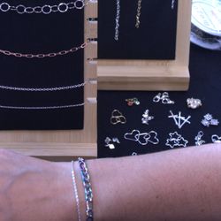 Coffee and Chaos Boutique - "Permanent Jewelry" is not as scary as it sounds. My bracelet simply has no clasp for me to struggle with.