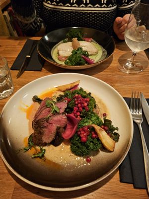 Bardus Bistro by null