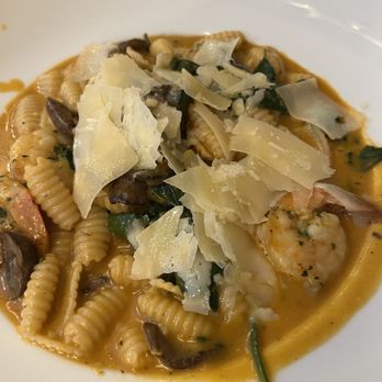 Milkweed - Shrimp cavatelli - New American Near Me - Boston, Massachusetts