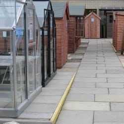 Dean's Garden Centre
