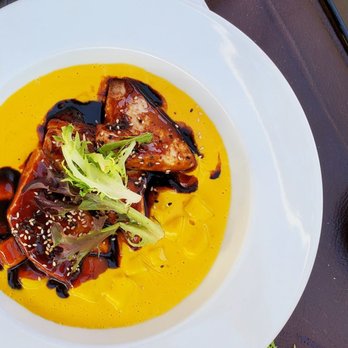 Kechua Borderio - Ñoquis a la Huancaina con Pescado en Salsa Agridulce - Peruvian Near Me - Vitacura, RM