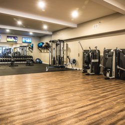 Momentum Fitness - Ottawa Street