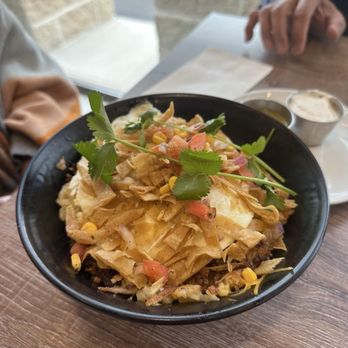 Sweet Cafe - Skillet bowl - Breakfast & Brunch Near Me - Chicago, Illinois