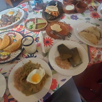 Los Chilaquiles - We ordered everything! Everything was good - Mexican Near Me - Guadalajara, JAL