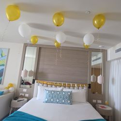 Jones for a Vacation - My birthday decorations from staff at the Princess Grand Jamaica Hotel