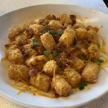 The Counter Mountain View - Loaded Tots: (4/5) - Burgers Near Me - Mountain View, California