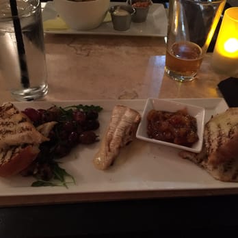 State & Fig - Roasted bread with apricot jam, warmed Brie and roasted grapes yummmm - Cafes Near Me - Santa Barbara, California State & Fig - Roasted bread with apricot jam, warmed Brie and roasted grapes yummmm - Cafes Near Me - Santa Barbara, California