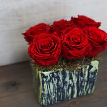 Lavish Floral Design - Florists Near Me - Quincy, Illinois Lavish Floral Design - Florists Near Me - Quincy, Illinois