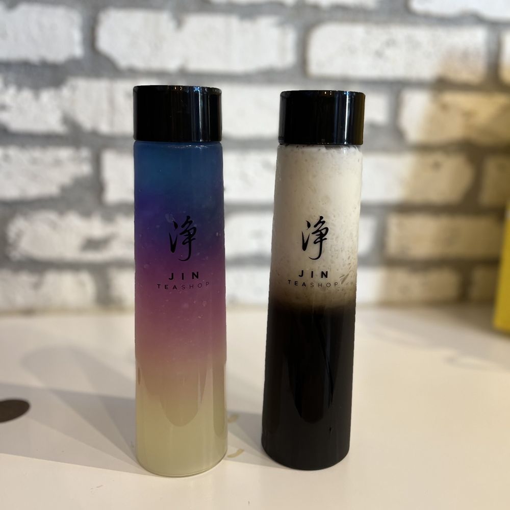 Jin Tea Shop - Butterfly Pea Flower Lemonade & Day and Night - Tea Rooms Near Me - Pasadena, California