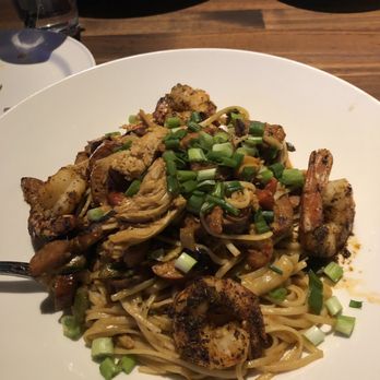 Yard House - Jambalaya with noodles very delicious - New American Near Me - Sacramento, California Yard House - Jambalaya with noodles very delicious - New American Near Me - Sacramento, California