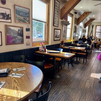 Donner Lake Kitchen - Breakfast & Brunch Near Me - Truckee, California