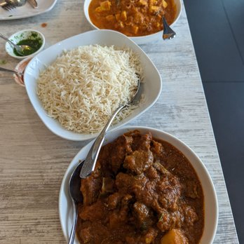 Tandoor - Indian Near Me - Maple Grove, Minnesota