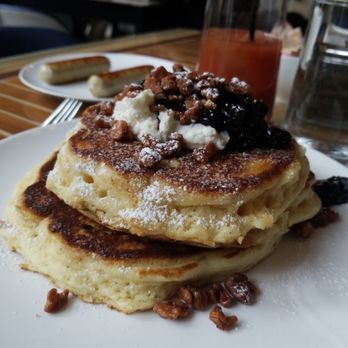 Somerset - Buttermilk Pancakes - American Near Me - Chicago, Illinois