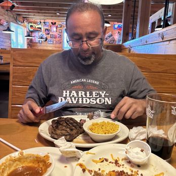 Texas Roadhouse - Texas road house steak diner yum - Steakhouses Near Me - Santa Fe, New Mexico