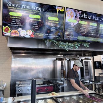 Evoo Fresh Mediterranean Kitchen - Menu and make to order options - Mediterranean Near Me - Orlando, Florida