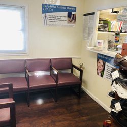 North Shore Foot & Ankle - Waiting Area