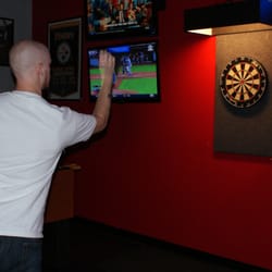 Tailgate Sports Bar & Grill
