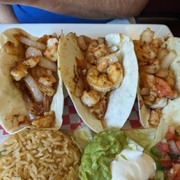 Shrimp tacos Shrimp tacos