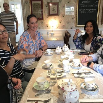 Peacocks Tearoom - British Near Me - Ely, CAM