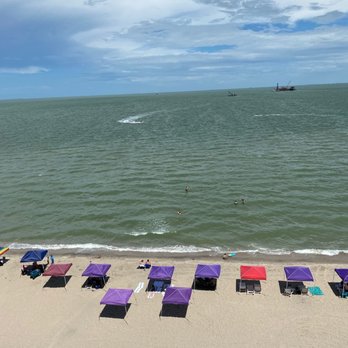 DoubleTree by Hilton Corpus Christi Beachfront - Beach view - Hotels Near Me - Corpus Christi, Texas