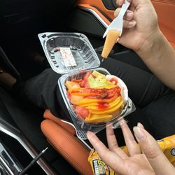 Fruteria Los Amigos - Fruit with chomoy