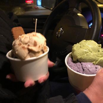 Bistro 6050 - Ice cream flavors UBE and MACHA GREEN - Empanadas Near Me - Chicago, Illinois