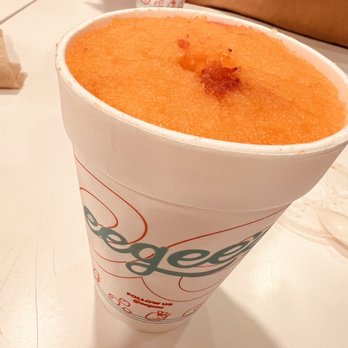 eegee's - Peachy berry - Fast Food Near Me - Gilbert, Arizona