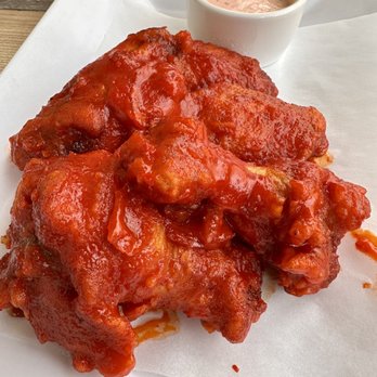 Off The Rails Brewing - Chicken Wings (Buffalo) - Breweries Near Me - Sunnyvale, California Off The Rails Brewing - Chicken Wings (Buffalo) - Breweries Near Me - Sunnyvale, California
